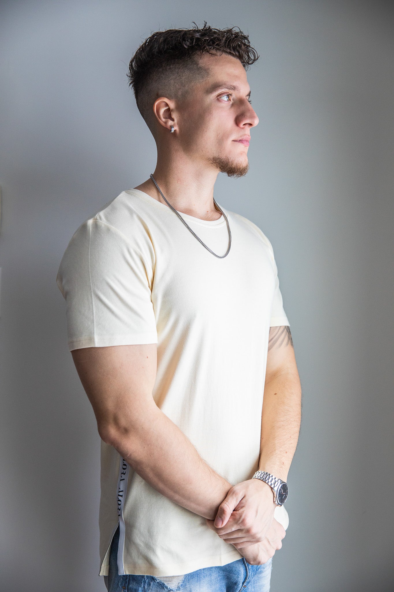 Cream T-Shirt | Premium Streetwear| Alora Toronto| aloratoronto